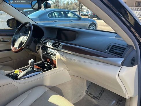 Used 2013 Lexus LS 460 image 25
