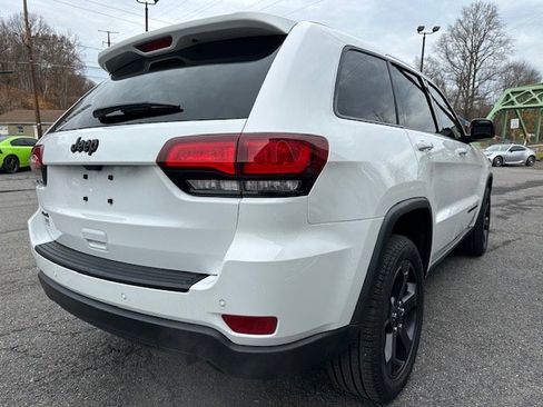 Certified 2021 Jeep Grand Cherokee Freedom Edition image 6