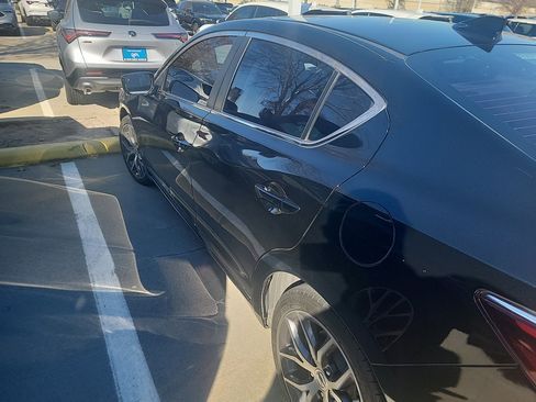 Used 2019 Acura ILX Premium Package image 4