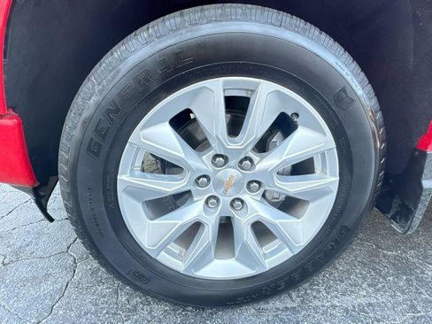 Used 2025 Chevrolet Silverado 1500 Custom RWD image 12