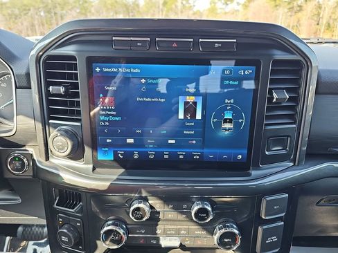 Used 2022 Ford F150 XLT w/ Equipment Group 302A High image 26