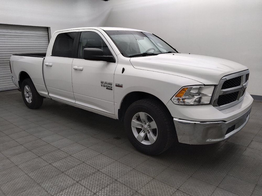 Used 2019 RAM 1500 Classic SLT RWD image 11