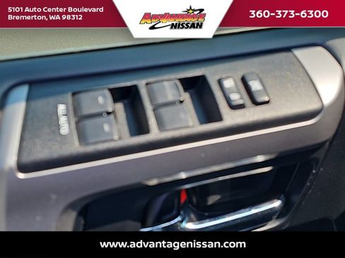 Used 2019 Toyota 4Runner Limited image 9