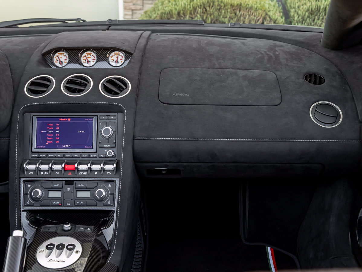 Used 2012 Lamborghini Gallardo LP 570-4 Performante AWD/4WD image 26
