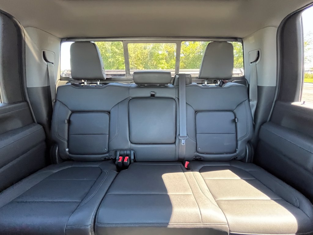 Certified 2022 Chevrolet Silverado 2500 LTZ w/ LTZ Premium Package AWD/4WD image 27