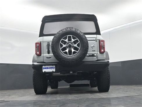 Used 2021 Ford Bronco Badlands image 52