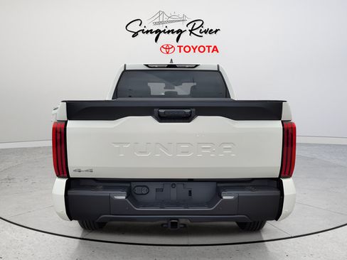 Used 2025 Toyota Tundra SR5 w/ SR5 Convenience Package AWD/4WD image 6