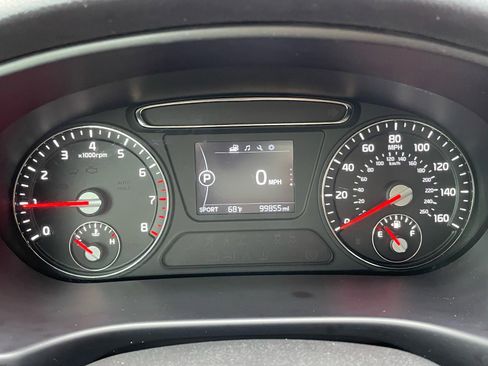Used 2017 Kia Sorento FWD image 17