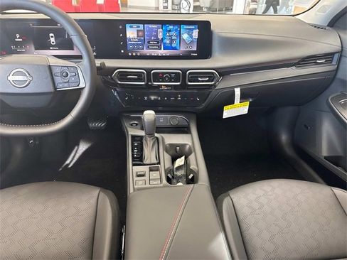 New 2026 Nissan Sentra SR w/ SR Premium Package image 17