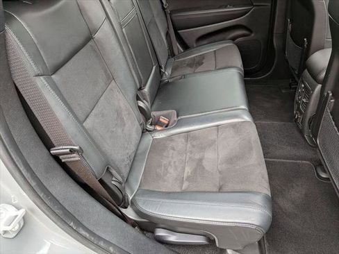 Certified 2022 Jeep Grand Cherokee Laredo X AWD/4WD image 26