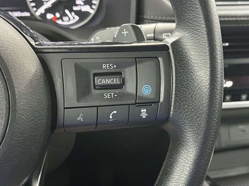 Used 2023 Nissan Rogue SV AWD/4WD image 29