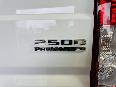 Used 2026 RAM ProMaster 2500 w/ Convenience Group FWD image 19