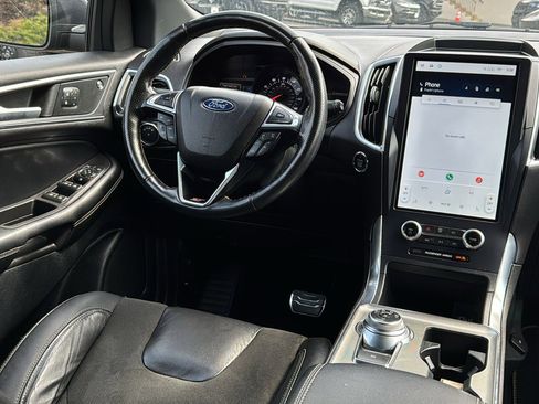 Certified 2022 Ford Edge ST image 18