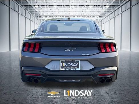 Used 2025 Ford Mustang GT Premium RWD image 5