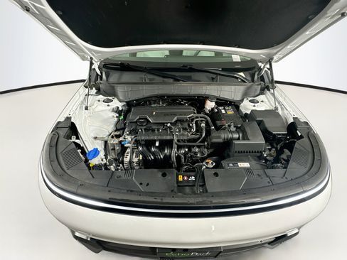 Used 2025 Hyundai Kona SEL AWD/4WD image 31