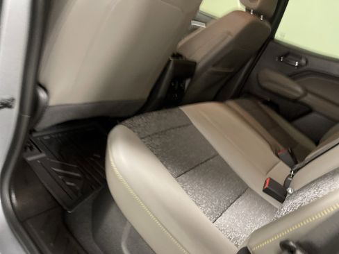 Used 2024 Chevrolet Colorado ZR2 AWD/4WD image 17