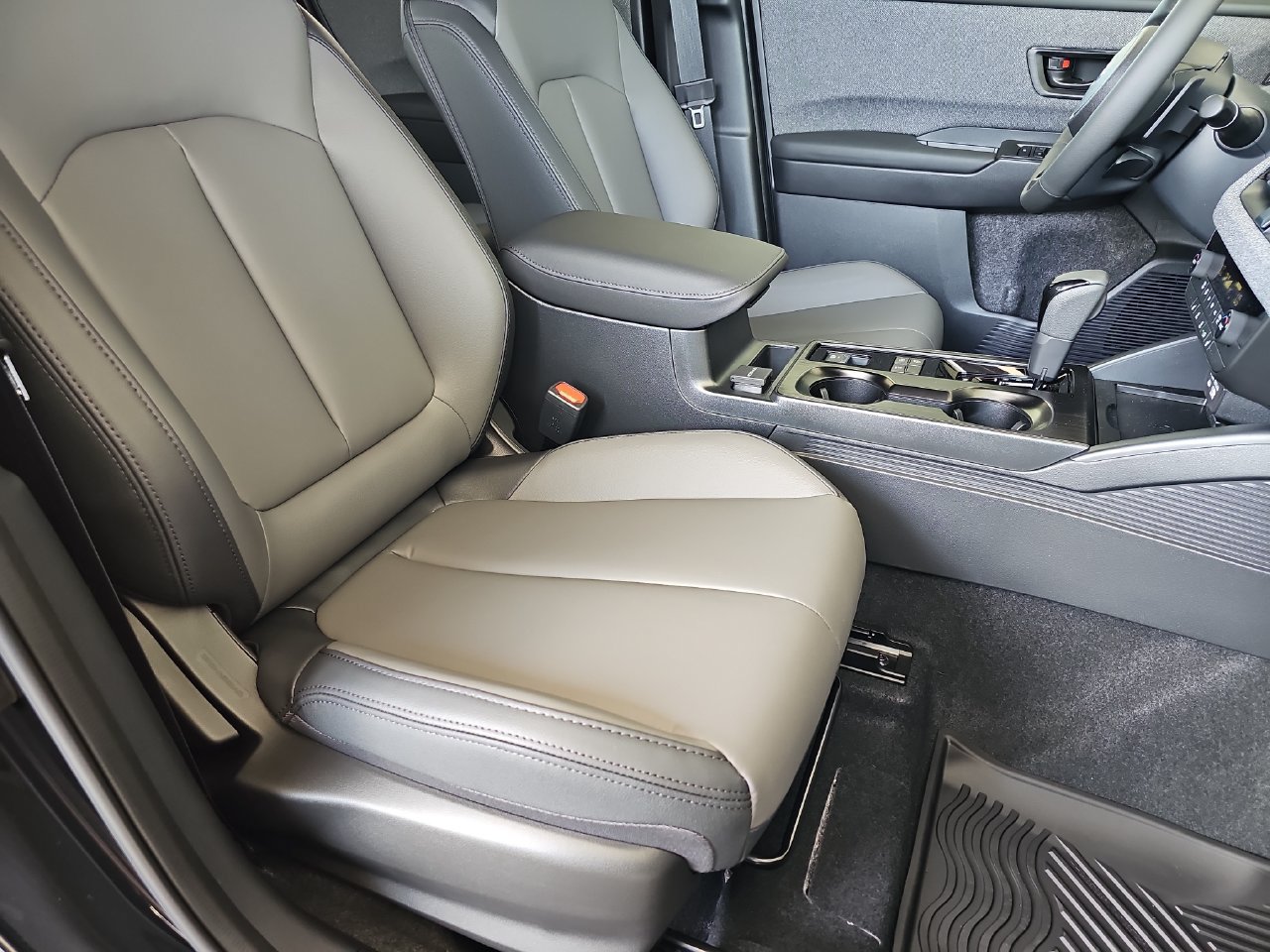 New 2026 Subaru Outback Premium AWD/4WD image 10