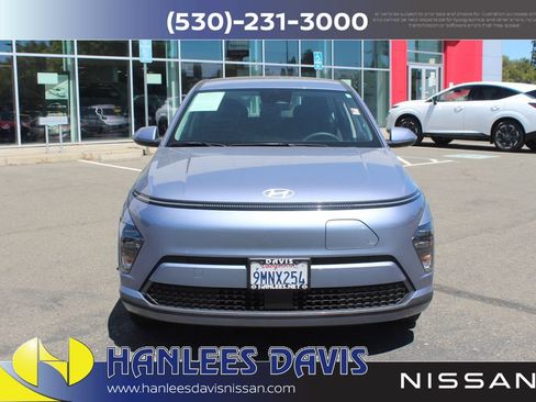 Used 2024 Hyundai Kona SE FWD image 4