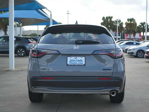 Certified 2026 Honda HR-V Sport image 5