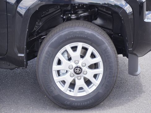 New 2026 Toyota Tacoma SR5 AWD/4WD image 5