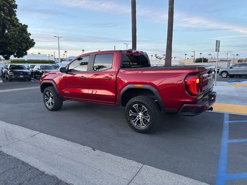 Used 2023 GMC Canyon AT4 w/ AT4 Premium Package AWD/4WD image 15