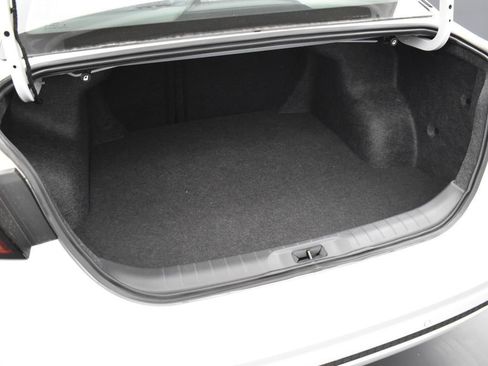 Used 2025 Nissan Altima 2.5 S image 32