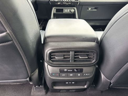 Certified 2024 Honda Pilot EX-L image 13