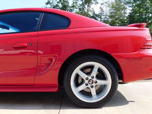 Used 1995 Ford Mustang GT RWD image 13