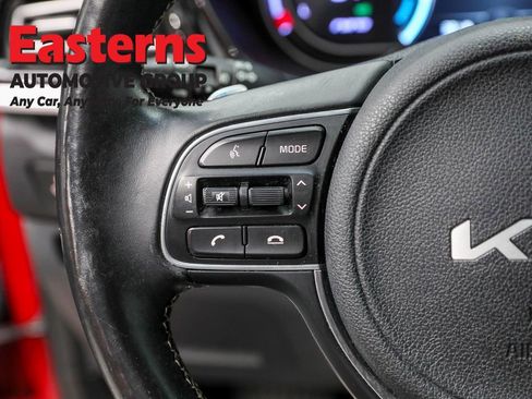 Used 2022 Kia Niro EX w/ Cold Weather Package image 15