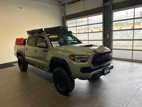 Used 2021 Toyota Tacoma TRD Pro image 11