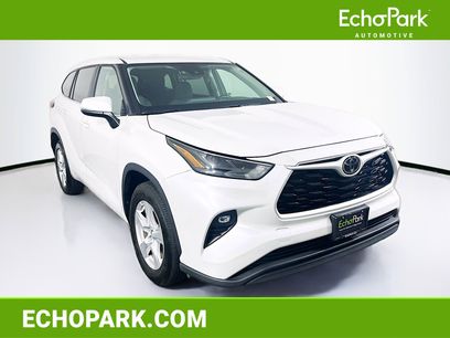 Used 2024 Toyota Highlander LE