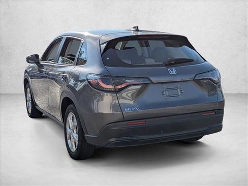 Certified 2023 Honda HR-V LX image 5