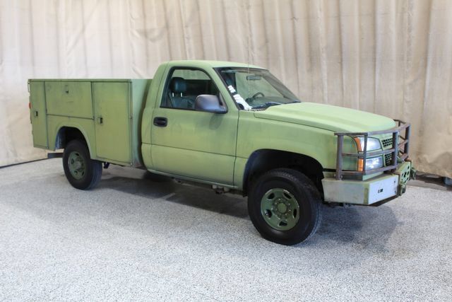 Used 2006 Chevrolet Silverado 2500 W/T w/ Heavy-Duty Power Package AWD/4WD image 1