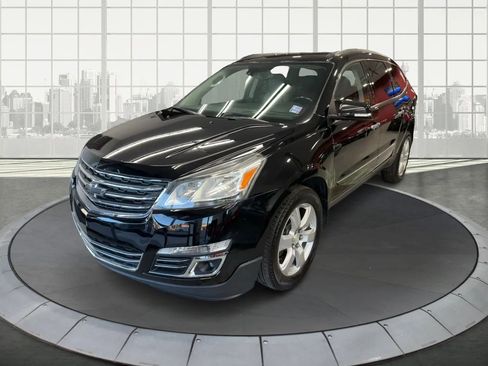Used 2016 Chevrolet Traverse LTZ image 7