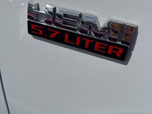Used 2019 RAM 1500 Big Horn RWD image 6