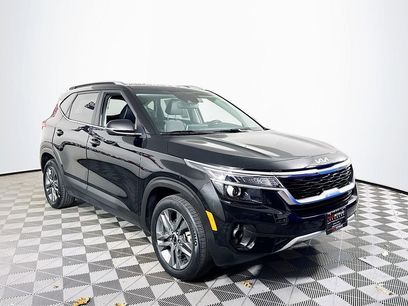 Used 2023 Kia Seltos S w/ Navigation Package