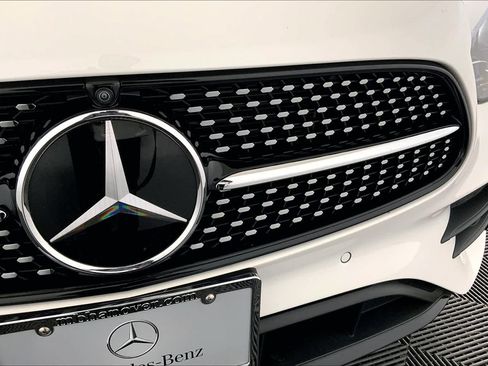 Used 2023 Mercedes-Benz E 350 E 350 image 32