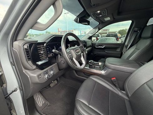 Used 2024 GMC Sierra 1500 SLT w/ SLT Premium Plus Package AWD/4WD image 36