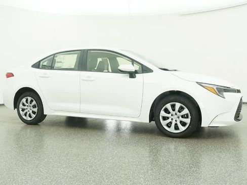 New 2026 Toyota Corolla LE image 28