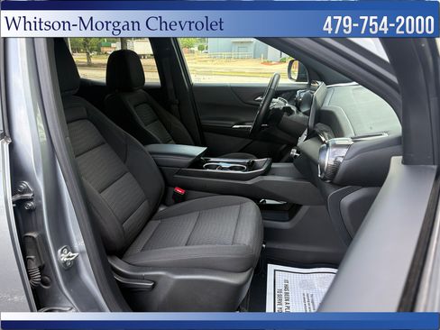 Used 2025 Chevrolet Equinox LT FWD image 33
