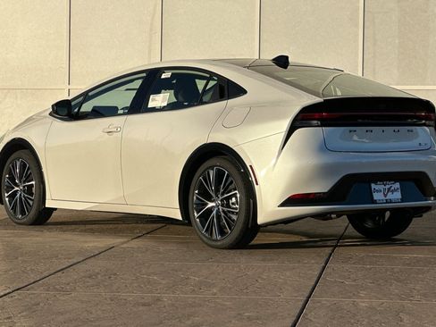New 2026 Toyota Prius Limited FWD image 6