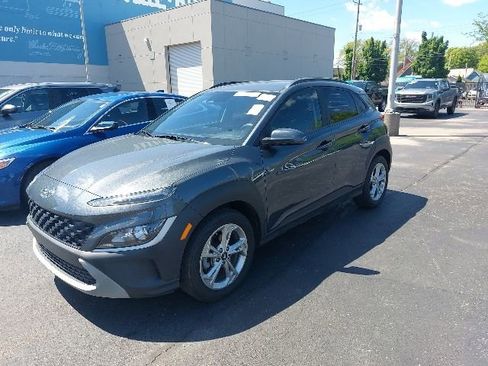 Used 2022 Hyundai Kona SEL FWD image 4