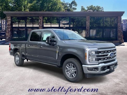 New 2026 Ford F350 Lariat image 1