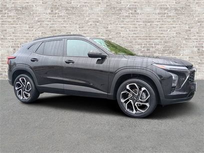 Used 2024 Chevrolet Trax RS w/ Sunroof Package