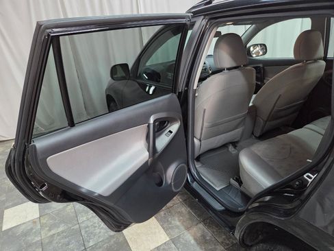 Used 2012 Toyota RAV4 4WD w/ Value Pkg image 11