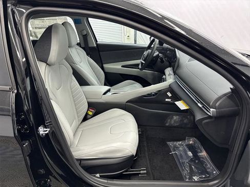 New 2026 Hyundai Elantra Limited image 14