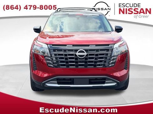 New 2026 Nissan Pathfinder Platinum w/ Accent Package FWD image 8