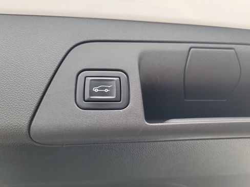 Used 2022 Buick Envision Preferred image 11