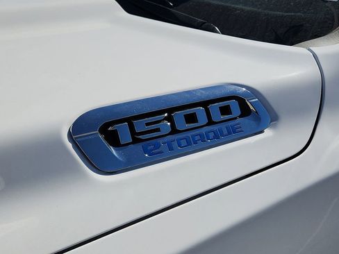 New 2026 RAM 1500 Lone Star AWD/4WD image 7