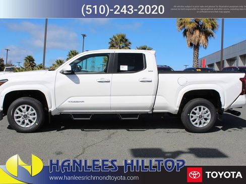 New 2026 Toyota Tacoma SR5 image 2